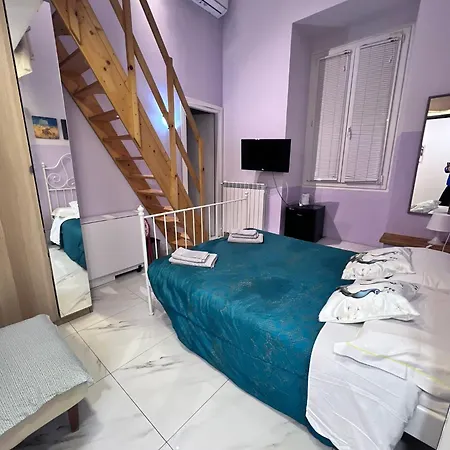 Oceania Bed and breakfast 3*