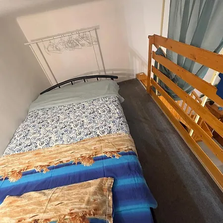 Oceania Bed & Breakfast